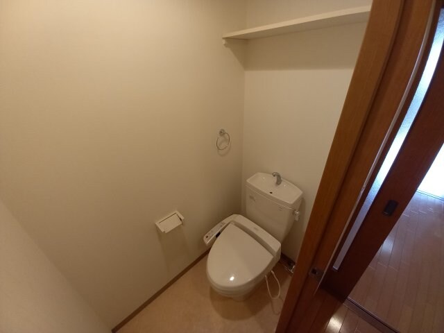 ロータリーマンション香里西之町の物件内観写真