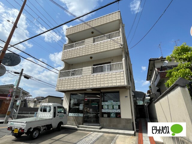 大和ビルの物件外観写真