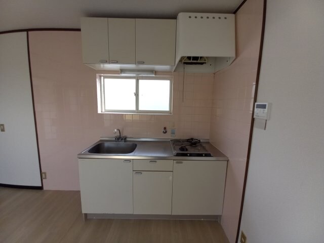 私市ハイツの物件内観写真