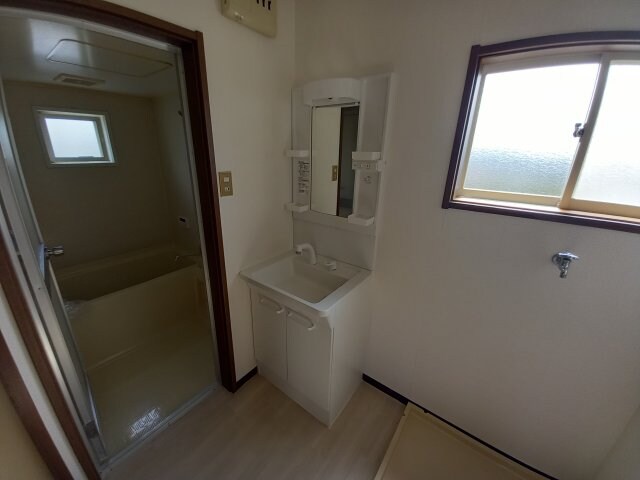 私市ハイツの物件内観写真