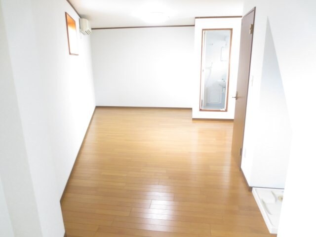 シャンローズ東香里Ⅱの物件内観写真