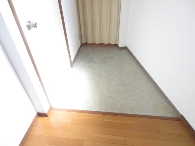 シャンローズ東香里Ⅱの物件内観写真