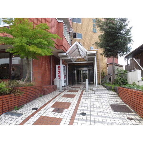 ハイクレスト宮之阪の物件外観写真