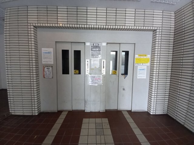 ハイクレスト宮之阪の物件外観写真