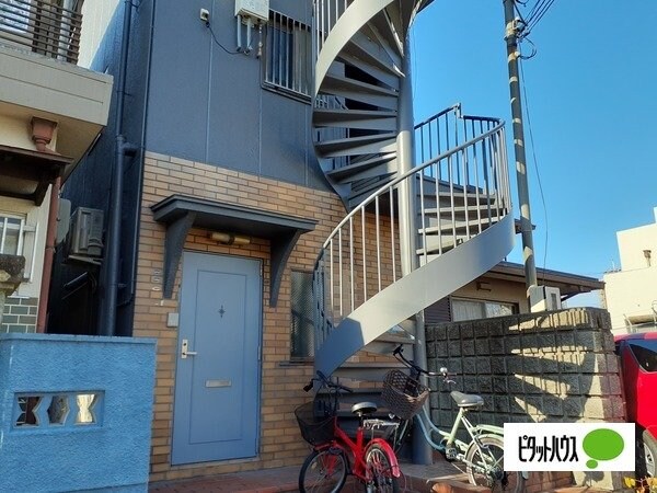 桜木町アパートの物件外観写真