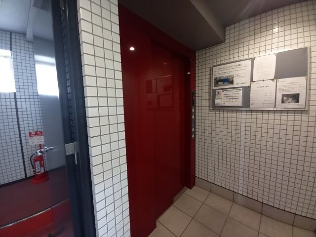 津田西ＴＮビルの物件外観写真