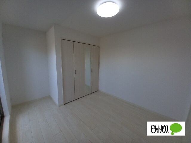 ラモーナ藤阪元町の物件内観写真