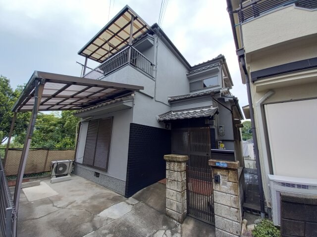 寝屋川市成田南町の物件外観写真