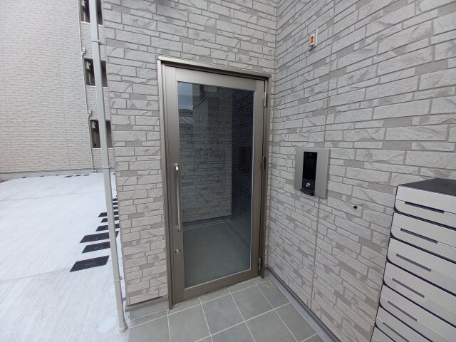 星田駅 徒歩5分 1階の物件外観写真