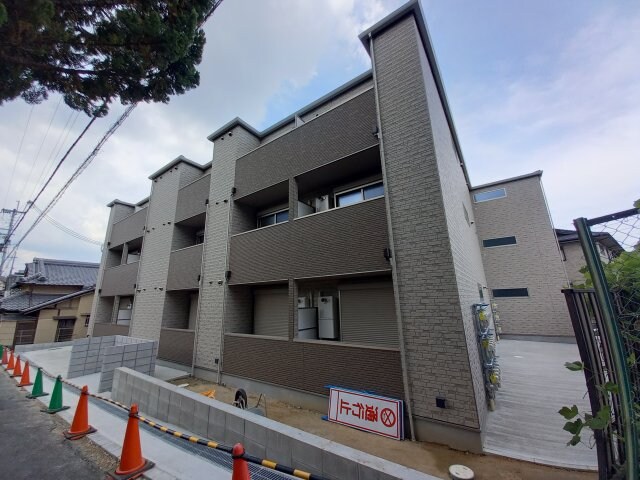 星田駅 徒歩5分 2階の物件外観写真