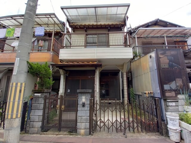 藤阪駅 徒歩18分 1階の物件外観写真