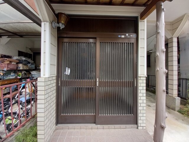 藤阪駅 徒歩18分 1階の物件外観写真