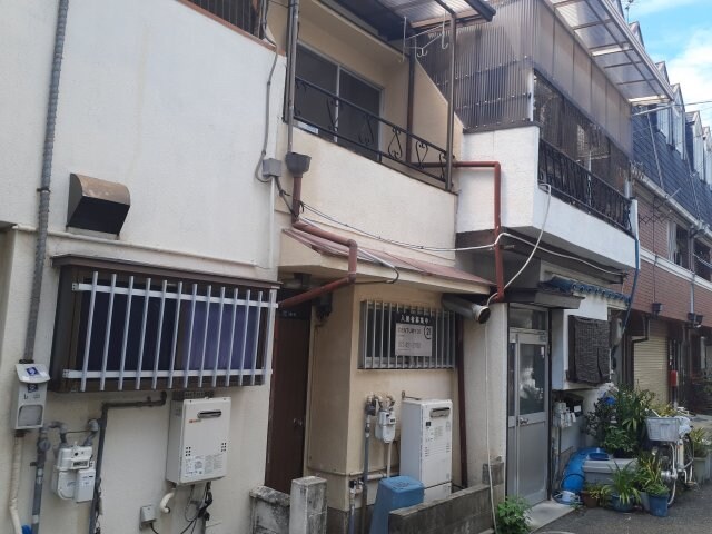 大阪府寝屋川市上神田２丁目の物件外観写真