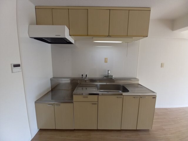 西尾ハイツの物件内観写真