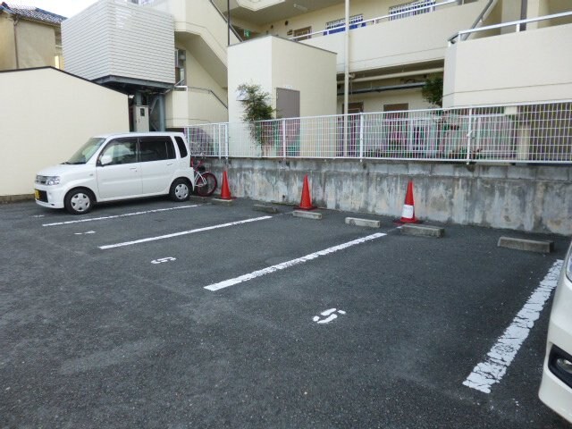 西尾ハイツの物件外観写真