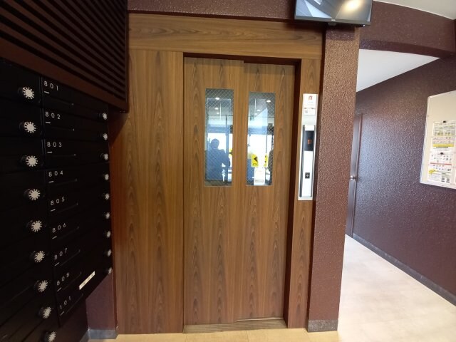 レジデンス松栄Ⅰ棟の物件外観写真