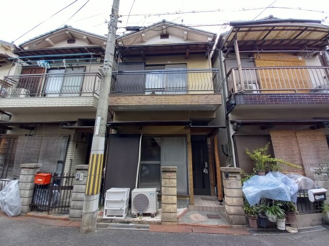 樟葉駅 バス12分  田近三丁目下車：停歩4分 1階の物件外観写真