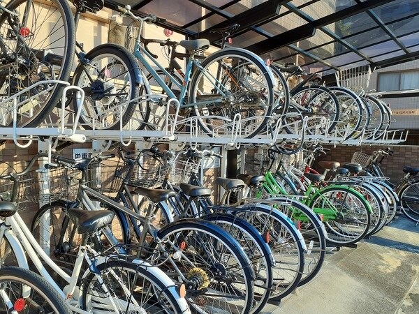 リバーイースト・クレムリンの物件外観写真