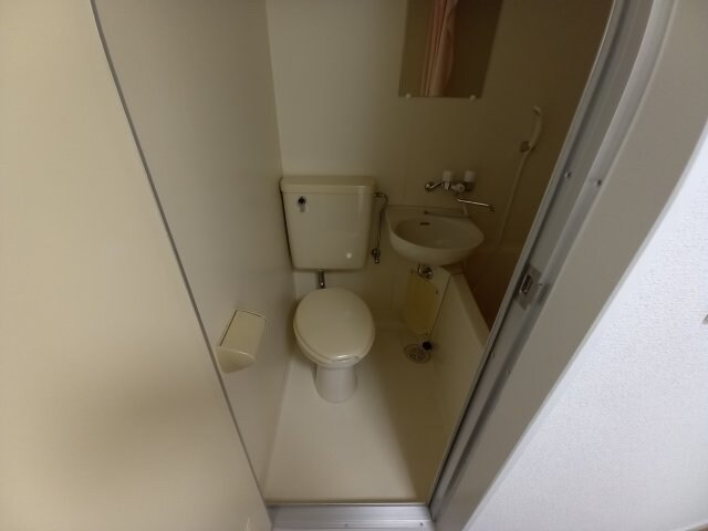 ハイネス香里の物件内観写真