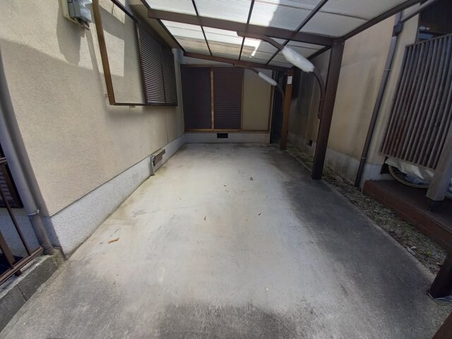 交野市駅 バス7分  春日宮ノ前下車：停歩2分 1階の物件外観写真