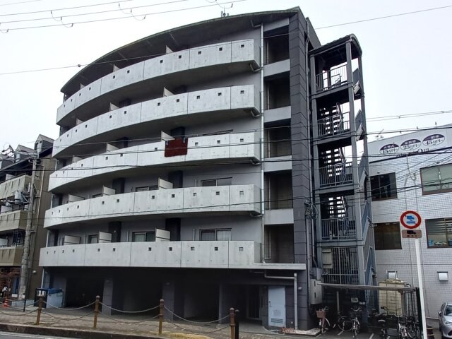 セラフィコート枚方の物件外観写真