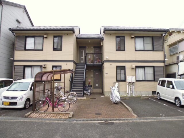 ハイランド栄の物件外観写真