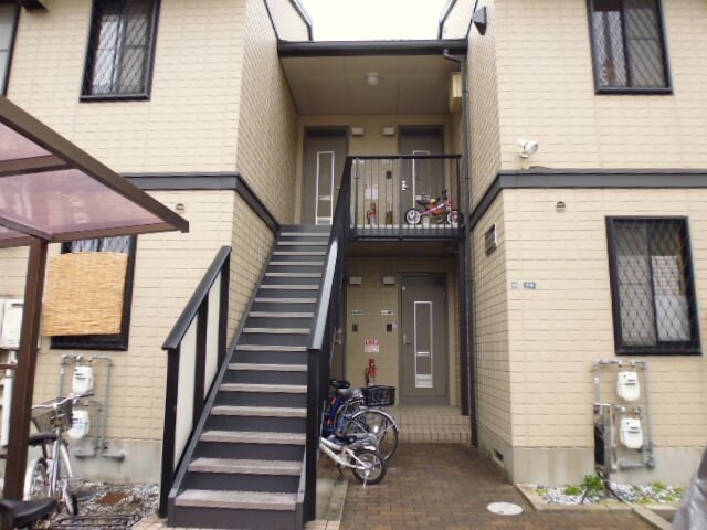 ハイランド栄の物件外観写真