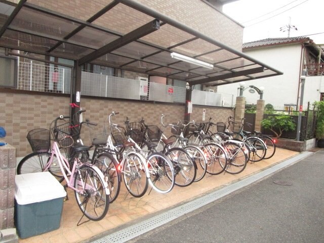 サンパレスの物件外観写真