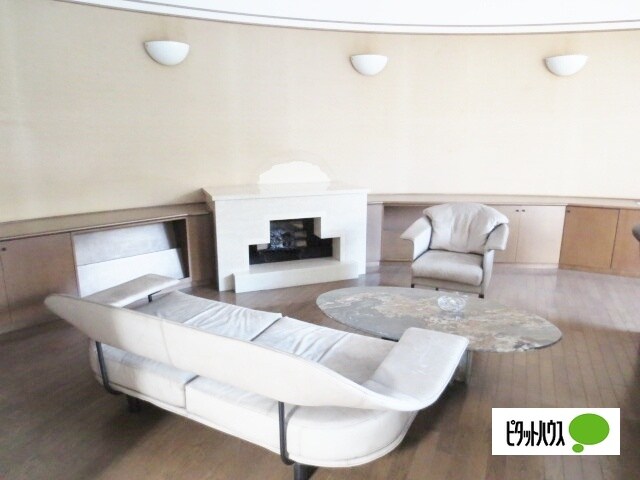 ルミエール長尾の物件外観写真