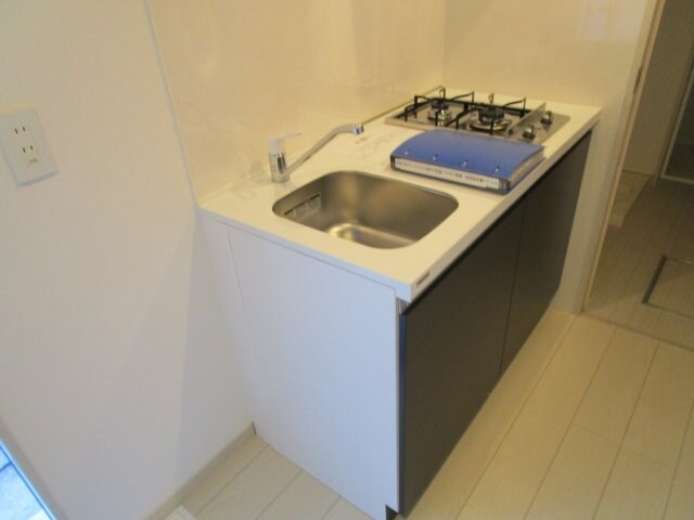 モダンアパートメント枚方三矢町の物件内観写真