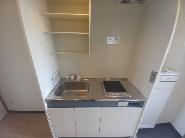 サニーカーサの物件内観写真