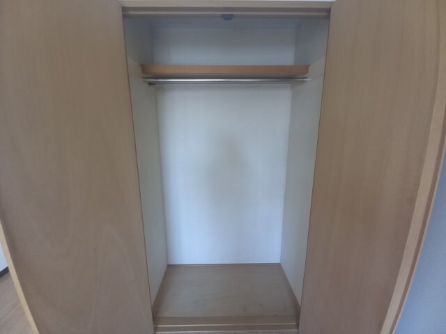 サニーカーサの物件内観写真