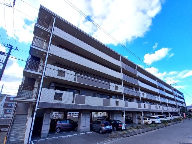 プルミエール大西の物件外観写真