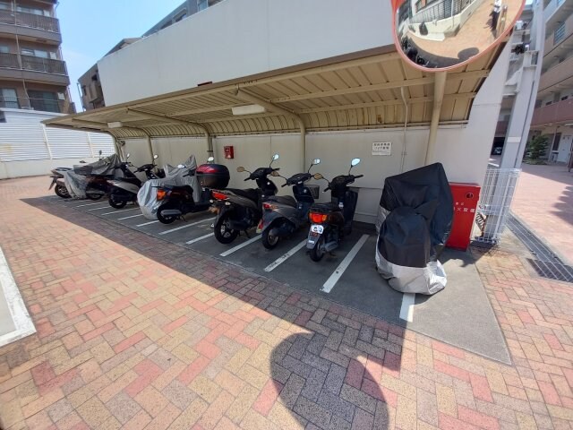 レスタージュ枚方長尾の物件外観写真