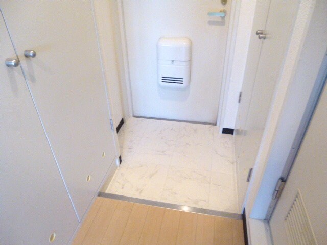 メゾンエイコー寝屋川Ａ棟の物件内観写真