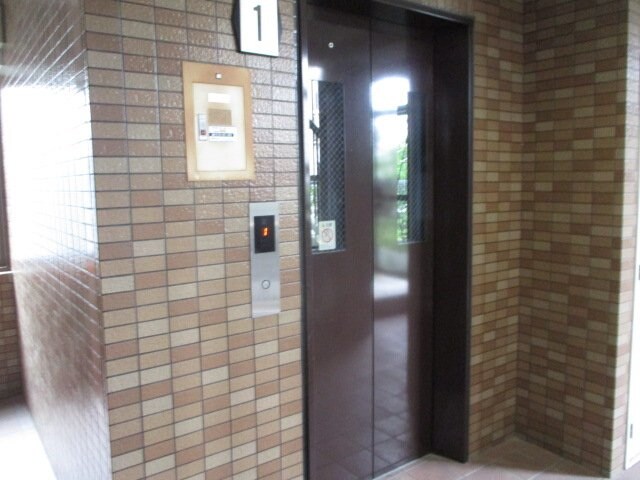 カーサ寝屋川の物件外観写真