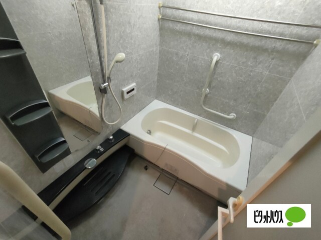 サンメゾン香里成田西町の物件内観写真