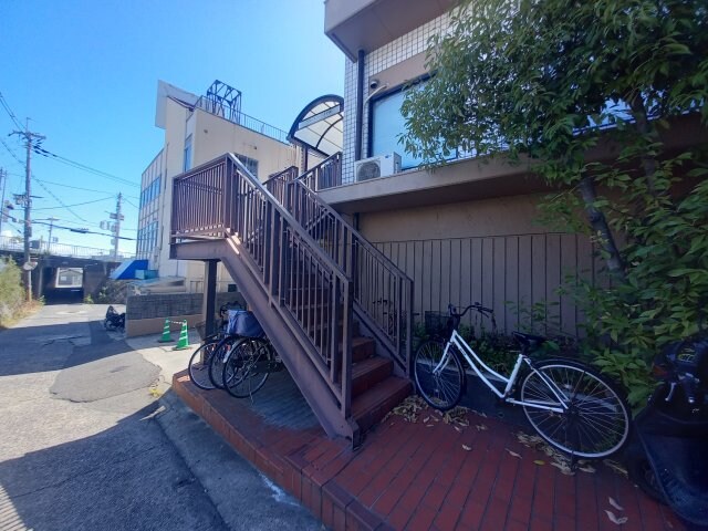 グロースコート香里園の物件外観写真