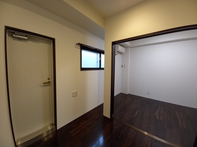 レオンズビルの物件内観写真