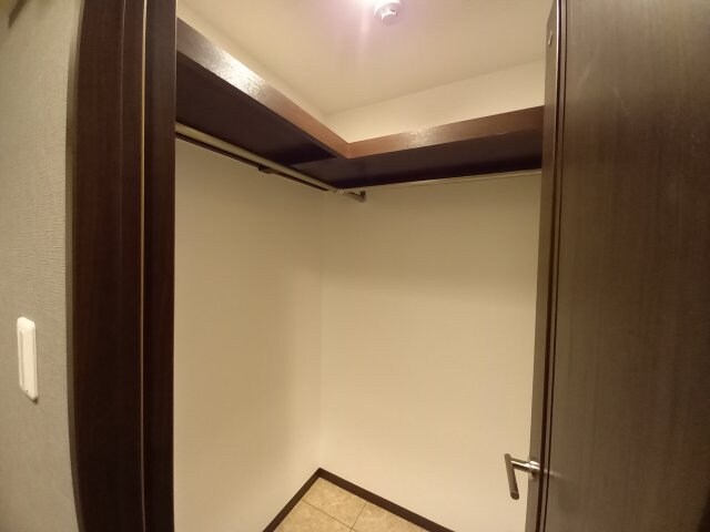 レオンズビルの物件内観写真