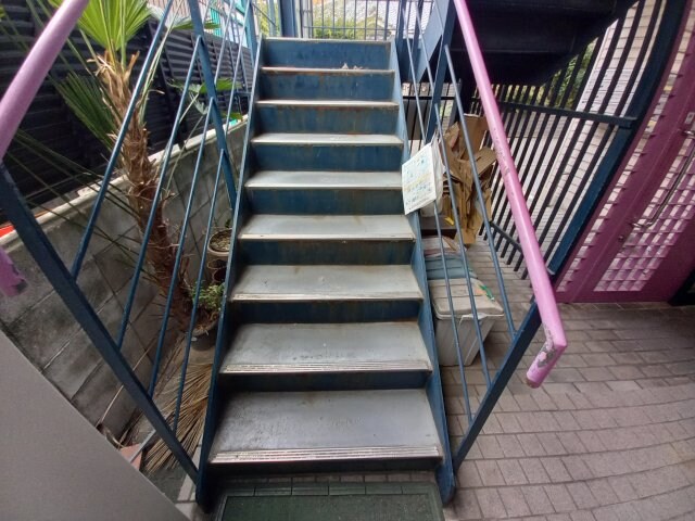 レフティー岡東の物件外観写真