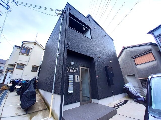 ジョイフルハウス津田駅前の物件外観写真