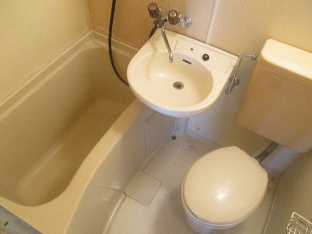 香里ロイヤルプラザの物件内観写真