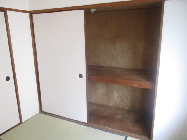 香里ロイヤルプラザの物件内観写真