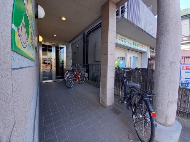 ペブルコート楠葉の物件外観写真