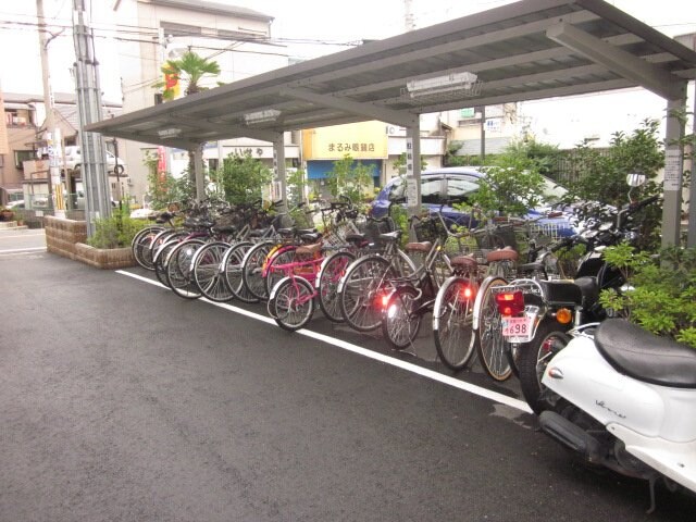 グランパシフィック萱島の物件外観写真