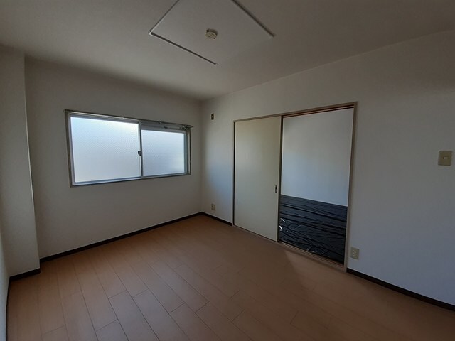 グリーンマンションの物件内観写真