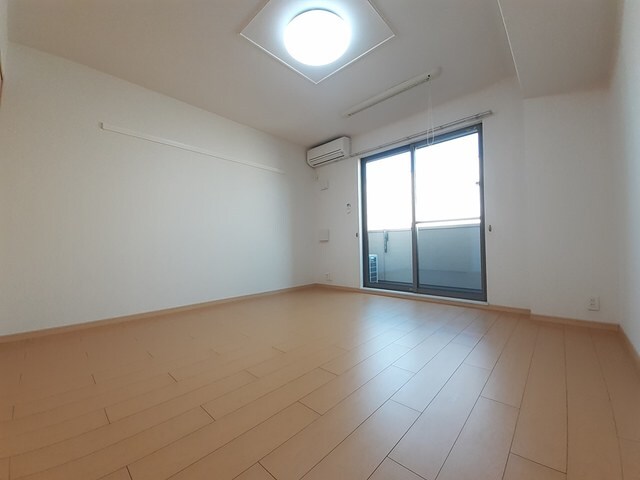 ウインズコートの物件内観写真