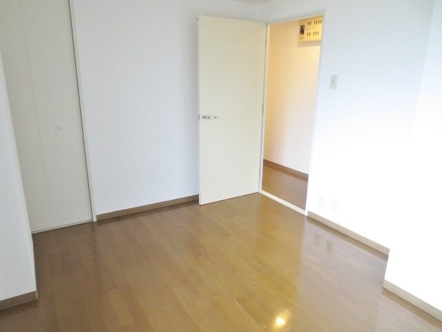 グローリヤ牧野の物件内観写真