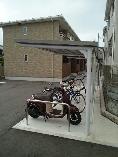 エテルネル　プリュネの物件外観写真